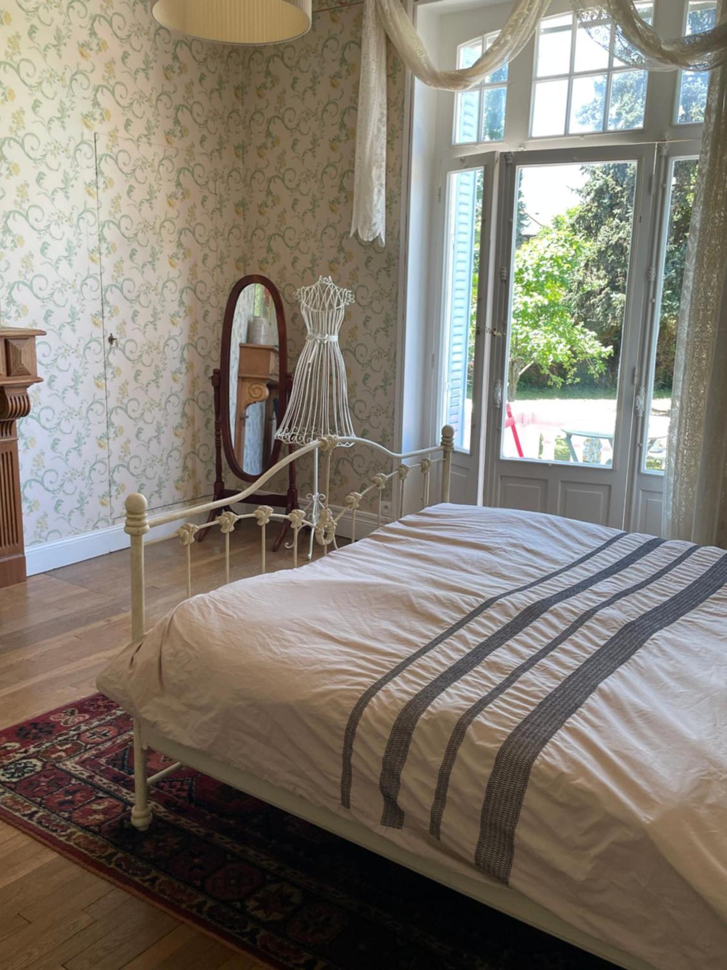 Holiday Home Villa Castel Marie Louise Neris-les-Bains Ngoại thất bức ảnh