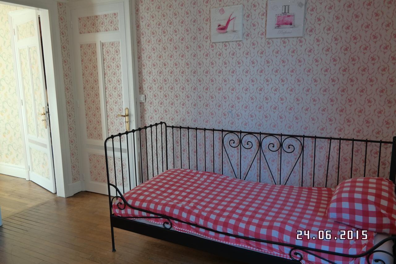 Holiday Home Villa Castel Marie Louise Neris-les-Bains Ngoại thất bức ảnh